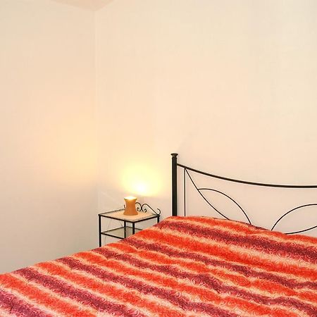 Holiday Homes Stella Marina San Teodoro  Habitación foto