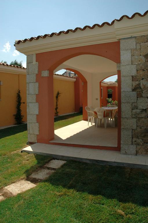 Holiday Homes Stella Marina San Teodoro  Habitación foto
