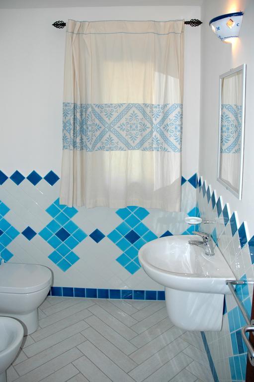 Holiday Homes Stella Marina San Teodoro  Habitación foto