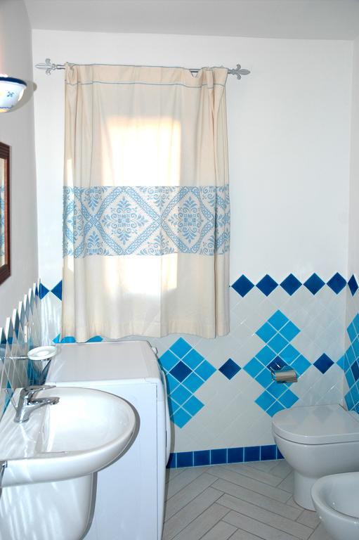 Holiday Homes Stella Marina San Teodoro  Habitación foto